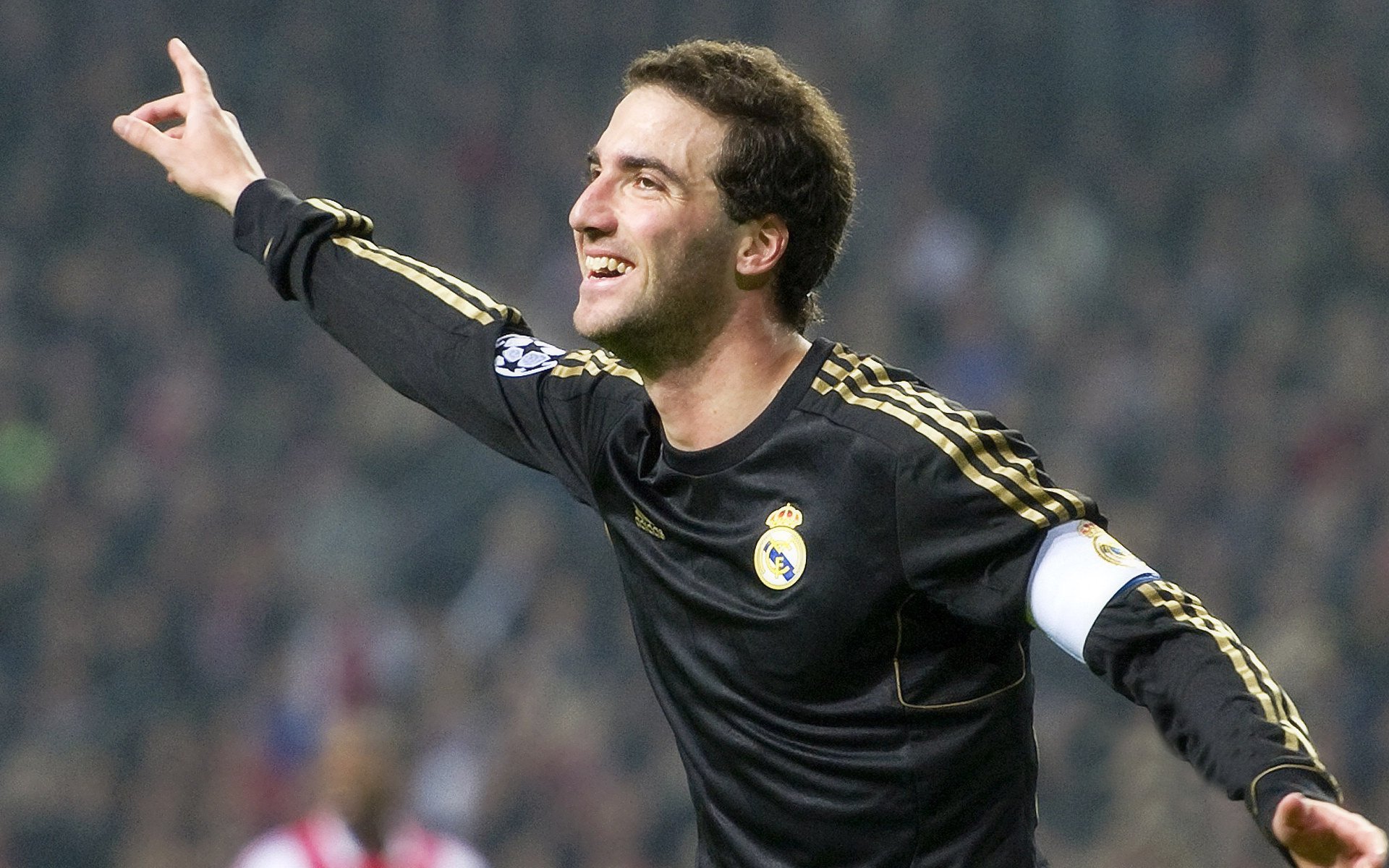 日本NHK：瑞士队的冷静与技术令人敬佩，瑞士队虽败犹荣